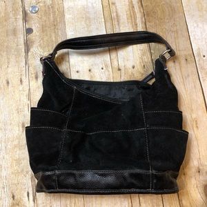 Tignanello purse 👛 shoulder bag lots o pockets